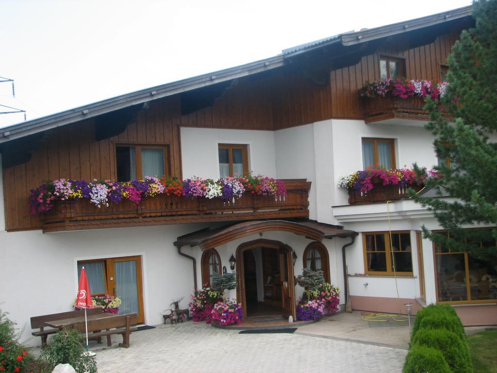 Pension Hanslhof 카프룬 외부 사진